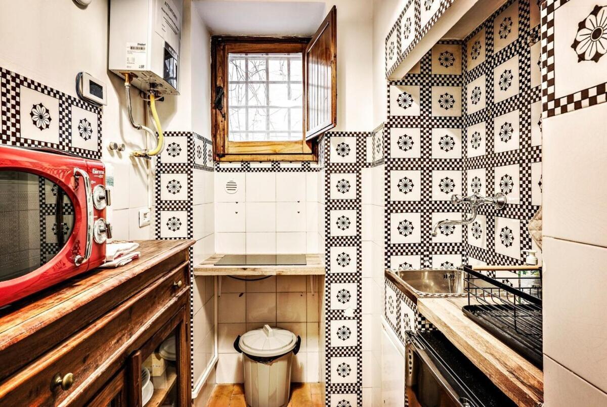 Maya Rhome Trastevere Roma Quarto foto
